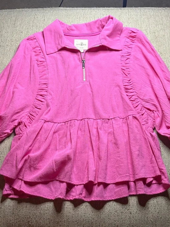 Umgee Hot Pink Ruffle Zip Peplum style shirt Top medium - Picture 2 of 8